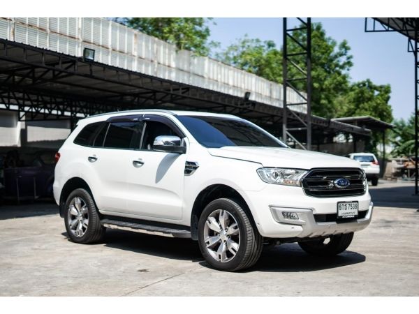 2017 Ford Everest 3.2  Titanium SUV